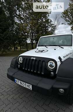 Позашляховик / Кросовер Jeep Wrangler 2016 в Коломиї