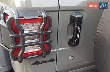 Внедорожник / Кроссовер Jeep Wrangler 2019 в 