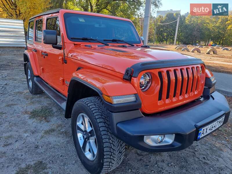 Позашляховик / Кросовер Jeep Wrangler 2018 в 