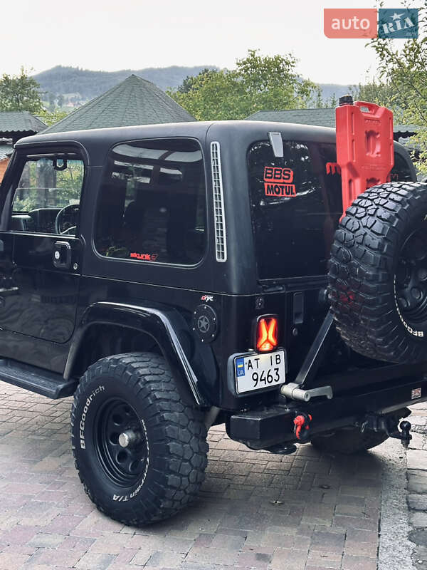 Внедорожник / Кроссовер Jeep Wrangler 2003 в Ивано-Франковске