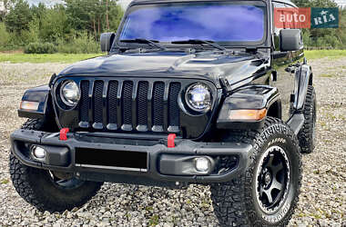 Внедорожник / Кроссовер Jeep Wrangler 2018 в Новояворовске