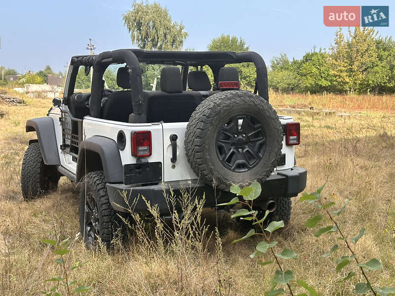 Внедорожник / Кроссовер Jeep Wrangler 2016 в Киеве фото 20 Внедорожник / Кроссовер Jeep Wrangler 2016 в Киеве