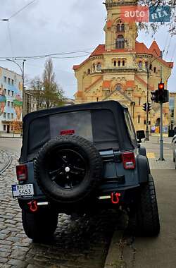 Позашляховик / Кросовер Jeep Wrangler 2014 в Одесі