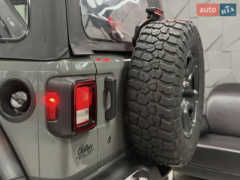 Внедорожник / Кроссовер Jeep Wrangler 2018 в Тернополе
