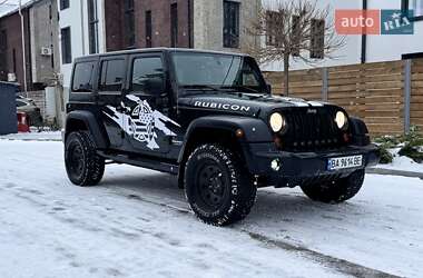 Внедорожник / Кроссовер Jeep Wrangler 2012 в Киеве