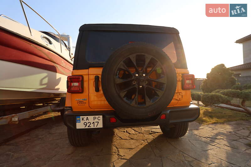 Внедорожник / Кроссовер Jeep Wrangler 2021 в Киеве
