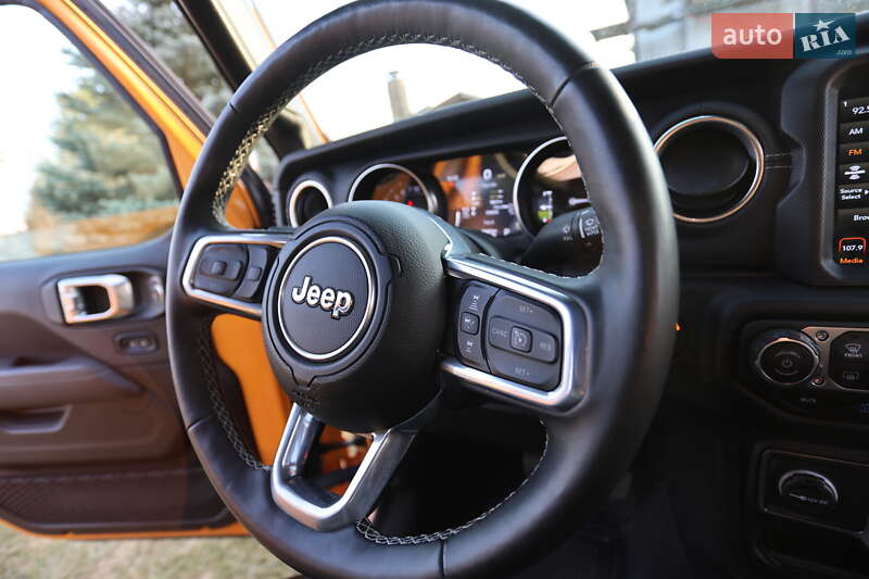 Внедорожник / Кроссовер Jeep Wrangler 2021 в Киеве