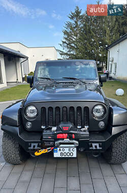 Внедорожник / Кроссовер Jeep Wrangler 2018 в 