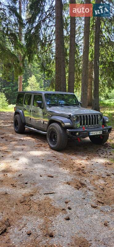 Позашляховик / Кросовер Jeep Wrangler 2020 в 