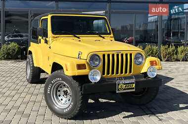 Внедорожник / Кроссовер Jeep Wrangler 1996 в 