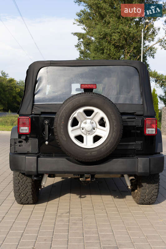 Позашляховик / Кросовер Jeep Wrangler 2017 в Львові