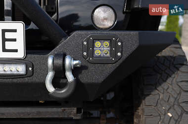 Позашляховик / Кросовер Jeep Wrangler 2017 в 