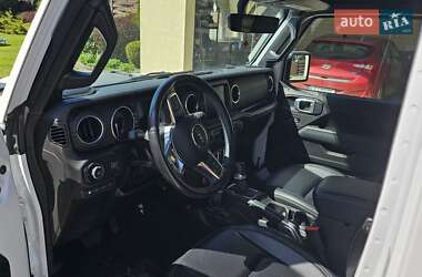 Внедорожник / Кроссовер Jeep Wrangler 2022 в 