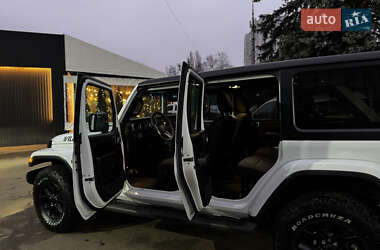 Внедорожник / Кроссовер Jeep Wrangler 2021 в 