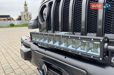 Позашляховик / Кросовер Jeep Wrangler 2018 в 