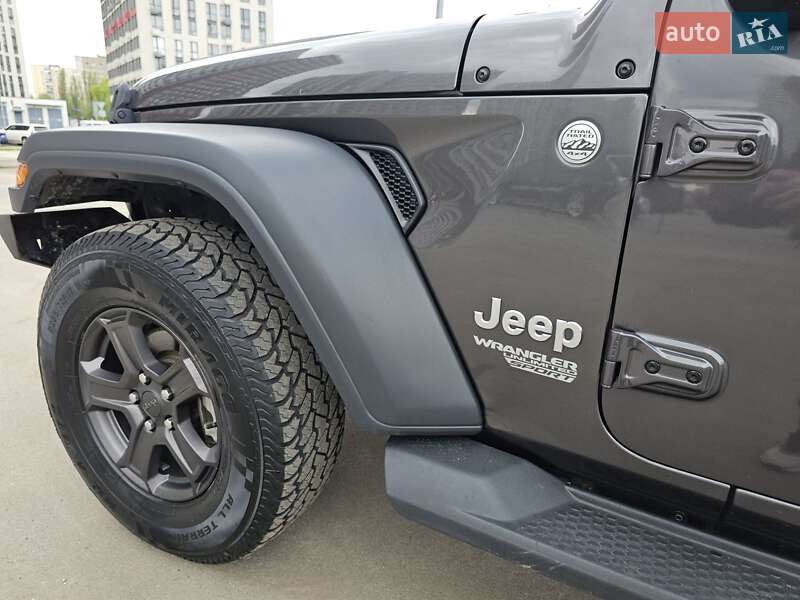 Позашляховик / Кросовер Jeep Wrangler 2018 в Києві