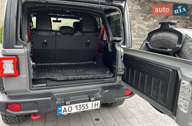 Внедорожник / Кроссовер Jeep Wrangler 2020 в 