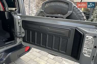 Внедорожник / Кроссовер Jeep Wrangler 2020 в 