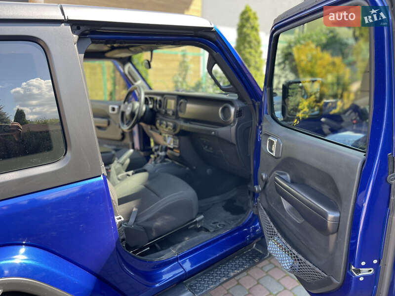 Позашляховик / Кросовер Jeep Wrangler 2018 в Чернівцях