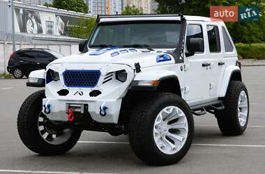 Внедорожник / Кроссовер Jeep Wrangler 2018 в 