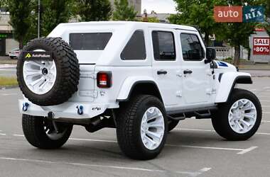 Внедорожник / Кроссовер Jeep Wrangler 2018 в 