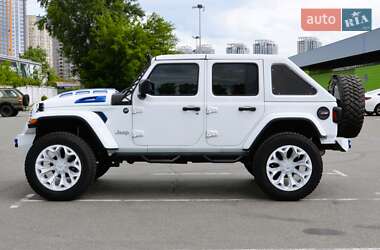 Внедорожник / Кроссовер Jeep Wrangler 2018 в 