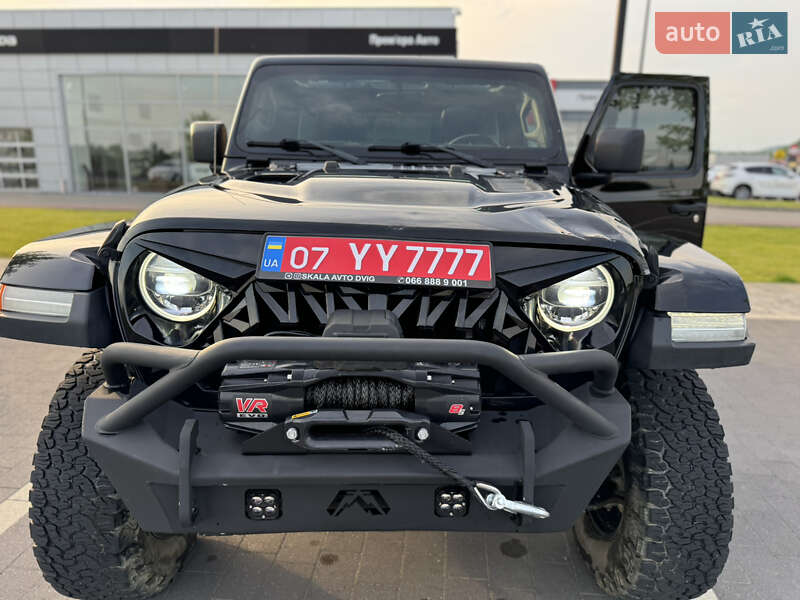 Позашляховик / Кросовер Jeep Wrangler 2021 в 