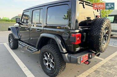 Позашляховик / Кросовер Jeep Wrangler 2021 в 