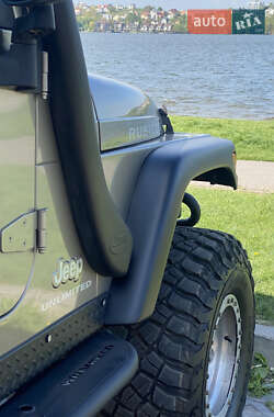 Внедорожник / Кроссовер Jeep Wrangler 2006 в 