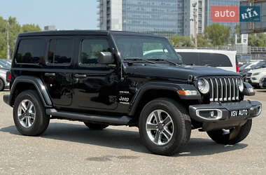 Внедорожник / Кроссовер Jeep Wrangler 2022 в 