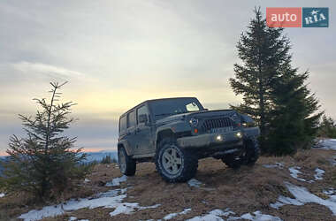 Внедорожник / Кроссовер Jeep Wrangler 2011 в Львове