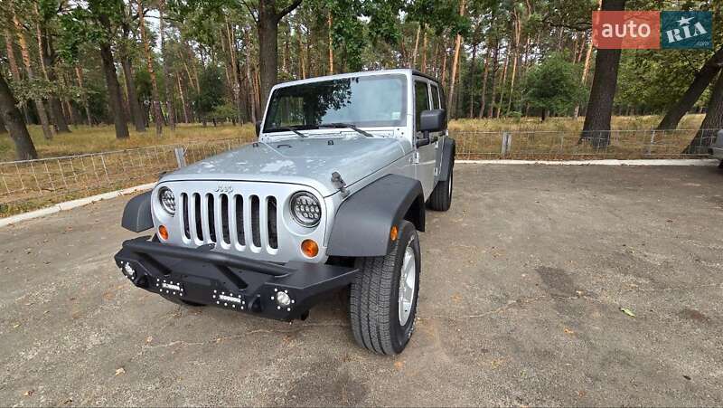 Внедорожник / Кроссовер Jeep Wrangler 2008 в Киеве