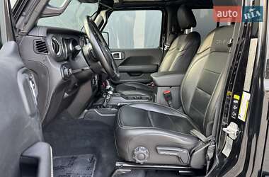Внедорожник / Кроссовер Jeep Wrangler 2020 в 