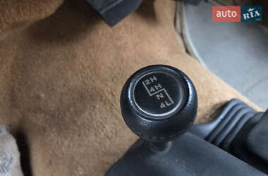 Внедорожник / Кроссовер Jeep Wrangler 1995 в 