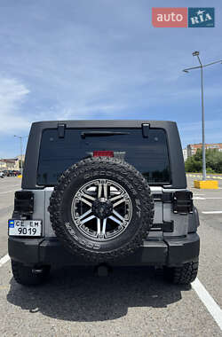 Внедорожник / Кроссовер Jeep Wrangler 2016 в 