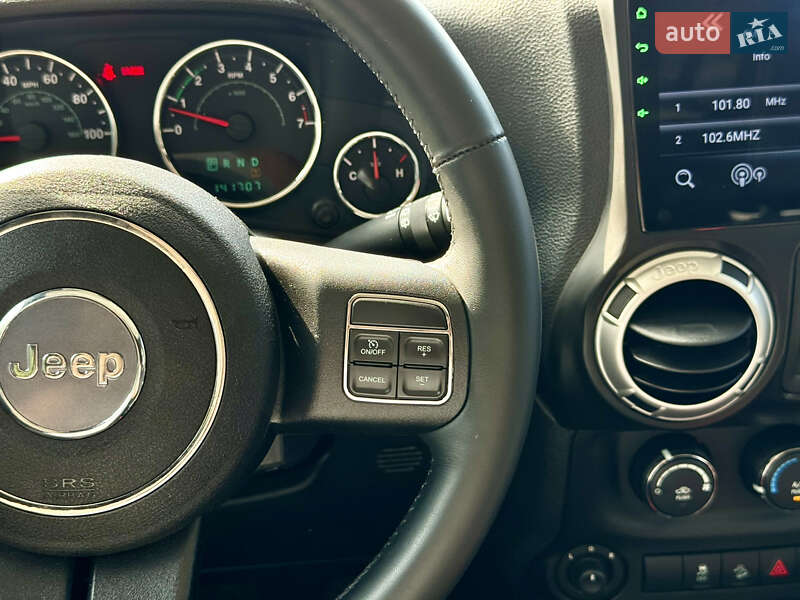 Позашляховик / Кросовер Jeep Wrangler 2013 в Вінниці
