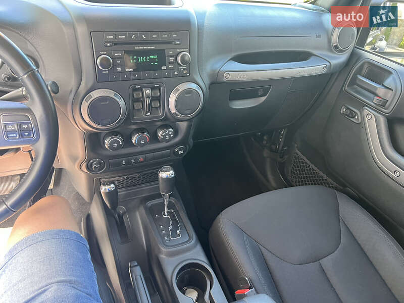 Позашляховик / Кросовер Jeep Wrangler 2017 в Івано-Франківську