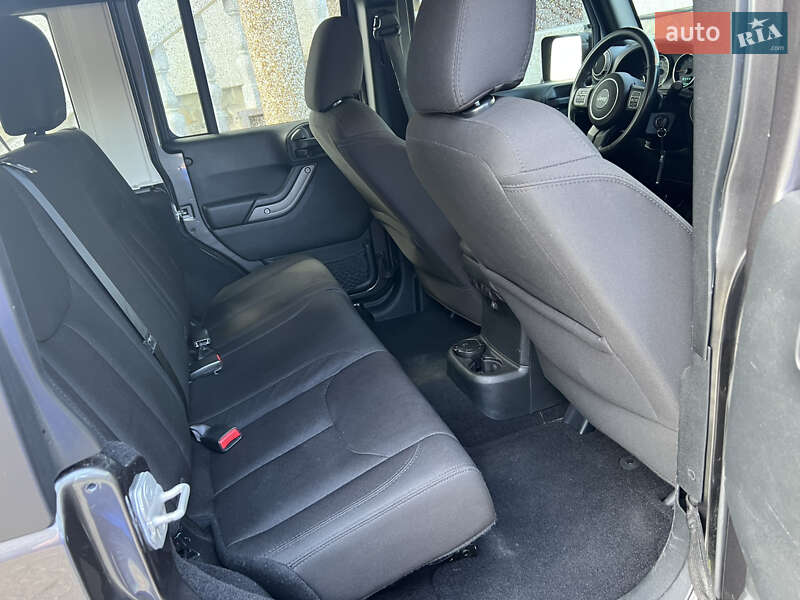 Позашляховик / Кросовер Jeep Wrangler 2017 в Івано-Франківську