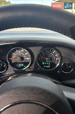 Внедорожник / Кроссовер Jeep Wrangler 2014 в 