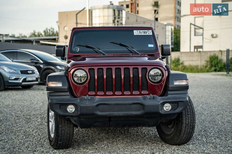 Внедорожник / Кроссовер Jeep Wrangler 2021 в Черновцах
