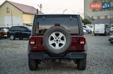 Внедорожник / Кроссовер Jeep Wrangler 2021 в 