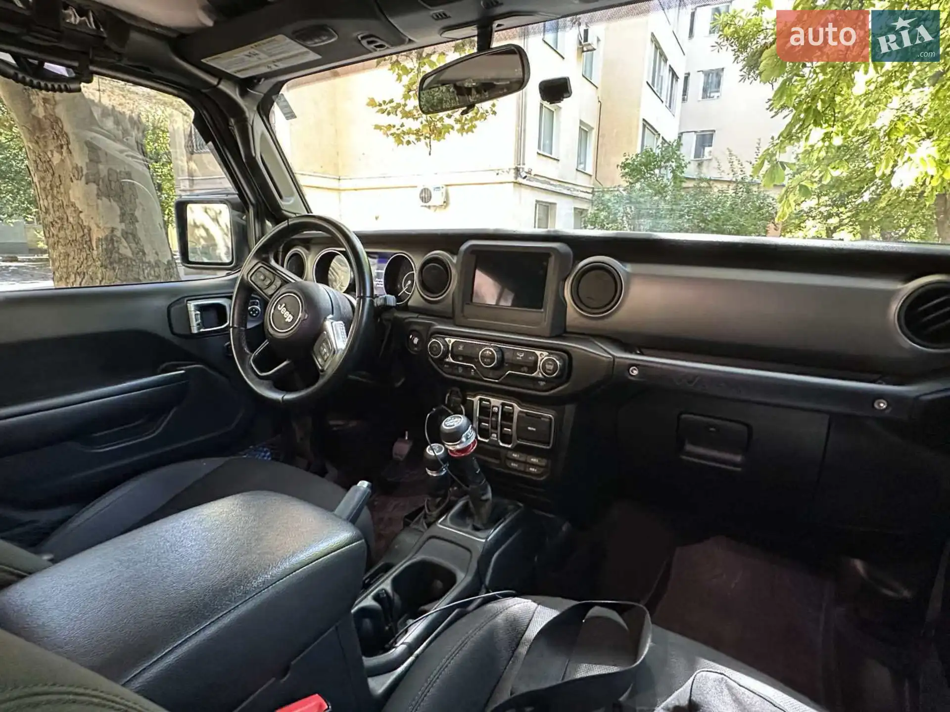 2019 Jeep Wrangler - мініатюра 22