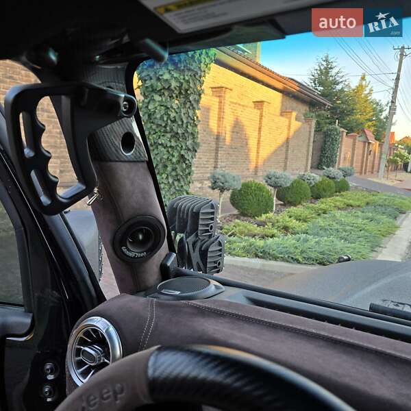 Внедорожник / Кроссовер Jeep Wrangler 2015 в Одессе