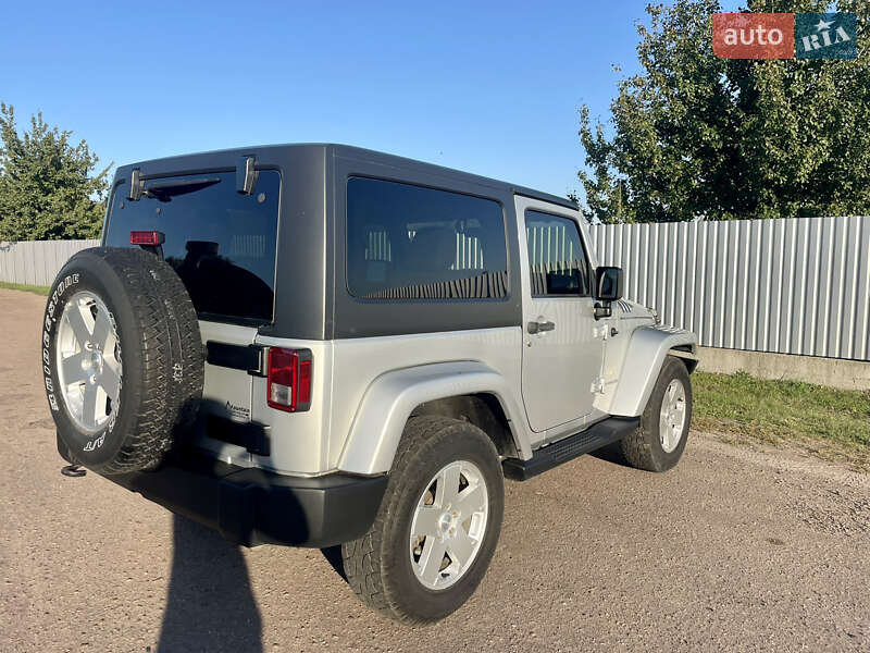 Внедорожник / Кроссовер Jeep Wrangler 2012 в Прилуках фото 6 Внедорожник / Кроссовер Jeep Wrangler 2012 в Прилуках