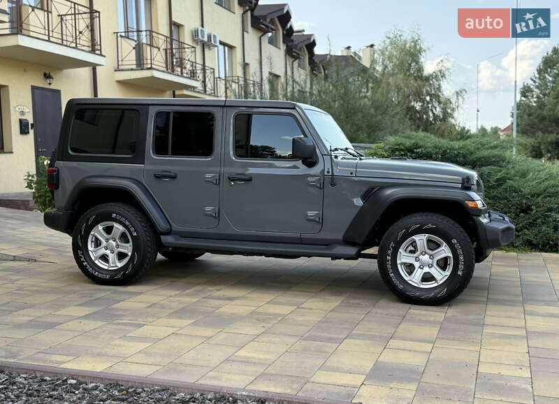 Внедорожник / Кроссовер Jeep Wrangler 2019 в Киеве