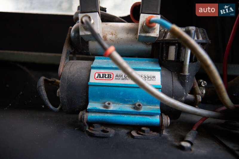 Позашляховик / Кросовер Jeep Wrangler 2000 в Києві