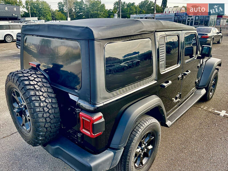 Внедорожник / Кроссовер Jeep Wrangler 2022 в Киеве