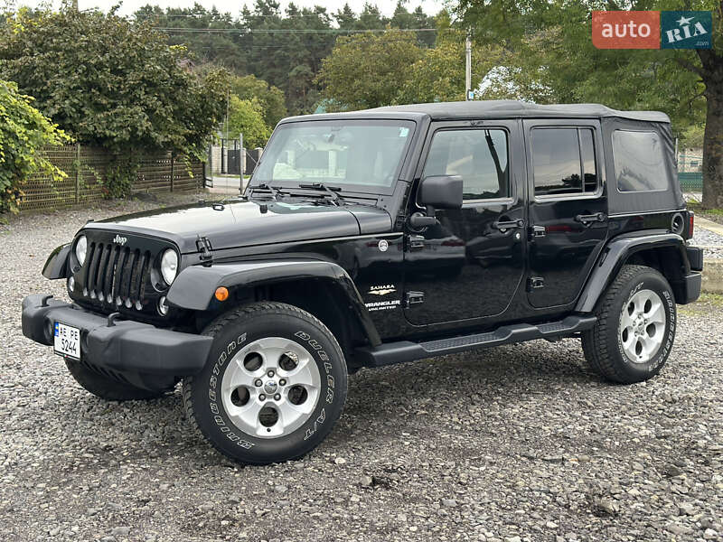 Позашляховик / Кросовер Jeep Wrangler 2013 в Бродах