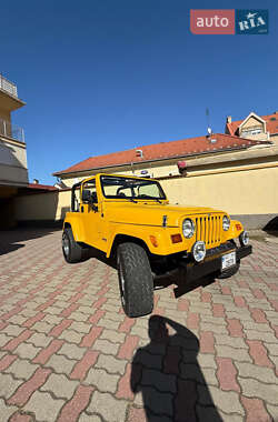 Внедорожник / Кроссовер Jeep Wrangler 1996 в 
