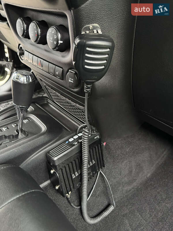 Позашляховик / Кросовер Jeep Wrangler 2011 в Яремчі